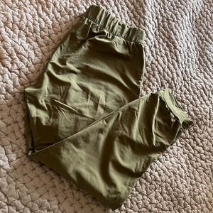 Wooly merino wool joggers